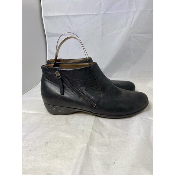 Dansko Boots Womens Fifi Ankle Black Leather Zip Comfort Shoes Size 40 US 9 - Picture 2 of 9